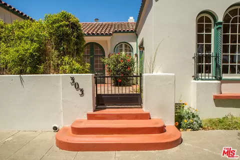 Exterior - 303 W Walnut Ave, Lompoc, CA 93436 photo 7 of 29