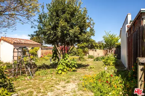 Exterior - 303 W Walnut Ave, Lompoc, CA 93436 photo 22 of 29