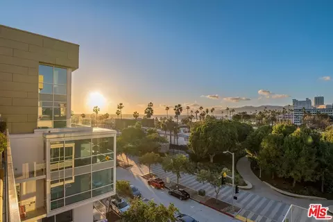 1705 Ocean Ave #509, Santa Monica, CA 90401