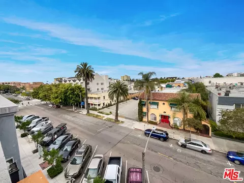 211 Elm Ave, Long Beach, CA 90802 photo 19