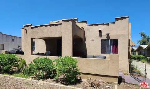 471 Riverdale Dr, Glendale, CA 91204
