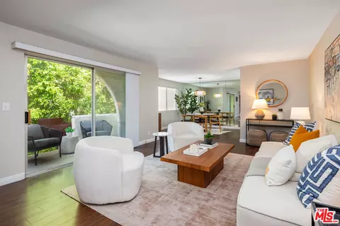 1146 E Lexington Dr #203, Glendale, CA 91206