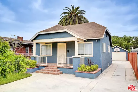1130 W 69th St, Los Angeles, CA 90044