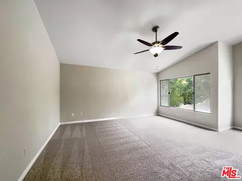 21859 Oliva Ct, Santa Clarita, CA 91350 photo 19