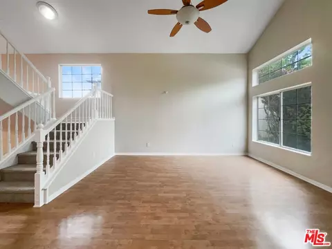 21859 Oliva Ct, Santa Clarita, CA 91350 photo 8