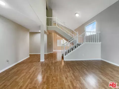 21859 Oliva Ct, Santa Clarita, CA 91350 photo 7