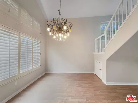21859 Oliva Ct, Santa Clarita, CA 91350 photo 10