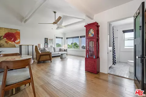748 Echo Park Ter, Los Angeles, CA 90026