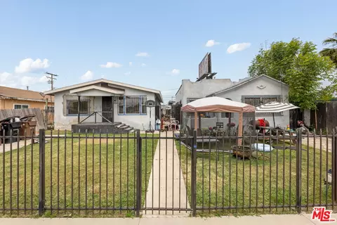 1145 W 101st St, Los Angeles, CA 90044