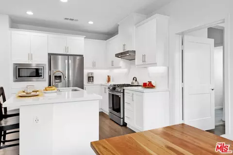1178 Epic, Irvine, CA 92618 photo 8