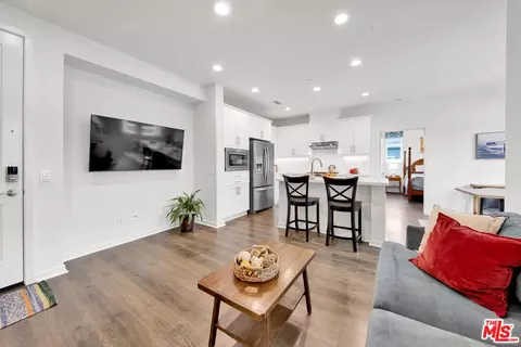 1178 Epic, Irvine, CA 92618 photo 4