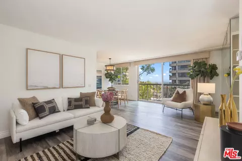 10751 Wilshire Blvd #702, Los Angeles, CA 90024