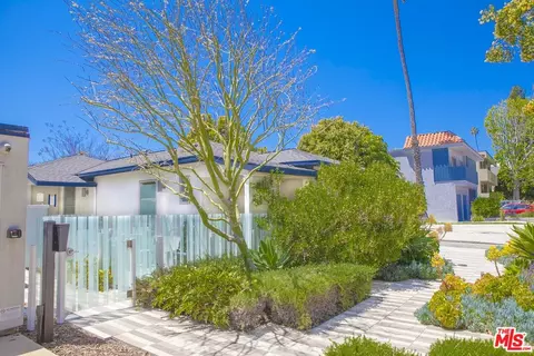 Undisclosed, Santa Monica, CA 90404