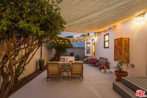 2536 Devonshire Ln, Altadena, CA 91001 photo 38