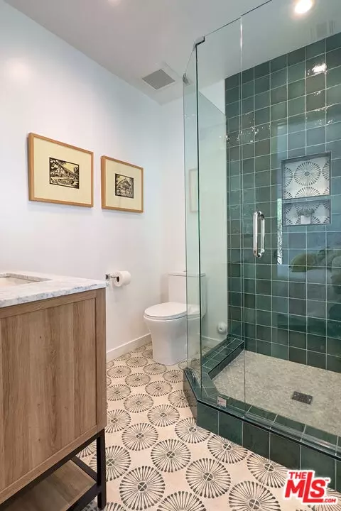 2536 Devonshire Ln, Altadena, CA 91001 photo 20