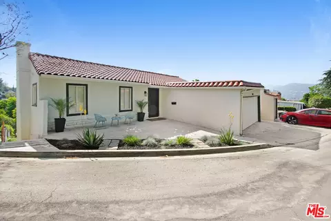 1423 Stanford Dr, Glendale, CA 91205
