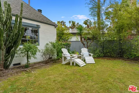 628 Crestmoore Pl, Venice, CA 90291 photo 4