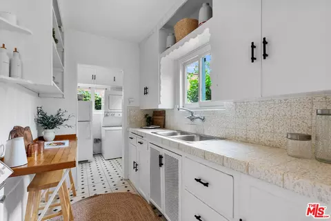 628 Crestmoore Pl, Venice, CA 90291 photo 20