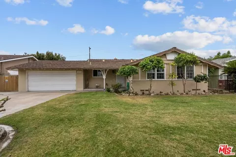 10592 Paladium Ave, Garden Grove, CA 92840