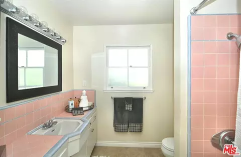 1220 Brookmere Rd, Pasadena, CA 91105 photo 9