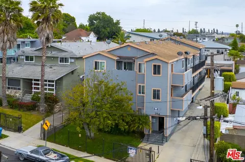214 E Hyde Park Blvd, Inglewood, CA 90302