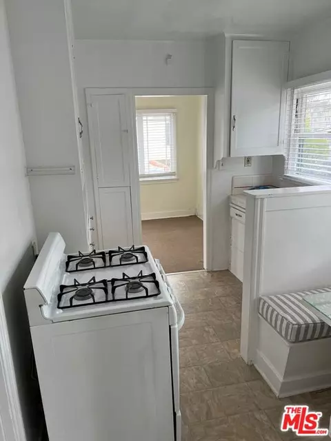 102 N Broadway, Redondo Beach, CA 90277 photo 14