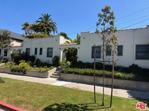 102 N Broadway, Redondo Beach, CA 90277 photo 8