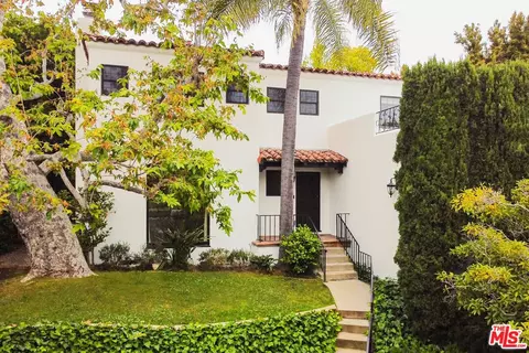 420 S Bentley Ave, Los Angeles, CA 90049