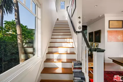 704 Superba Ave, Venice, CA 90291 photo 30
