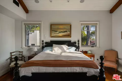 704 Superba Ave, Venice, CA 90291 photo 38