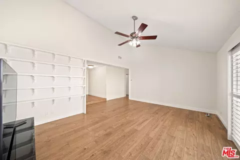 Living - 2507 Graystone Pl, Simi Valley, CA 93065 photo 5 of 9