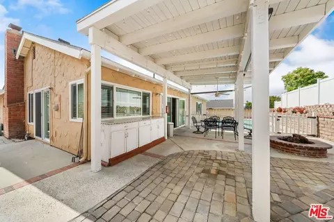 Exterior - 2507 Graystone Pl, Simi Valley, CA 93065 photo 3 of 7