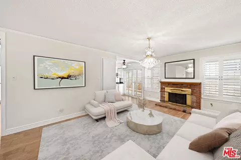Living - 2507 Graystone Pl, Simi Valley, CA 93065 photo 9 of 9