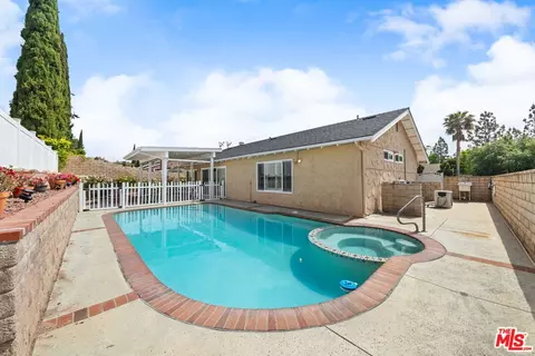 Exterior - 2507 Graystone Pl, Simi Valley, CA 93065 photo 1 of 7