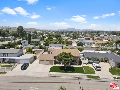 View/Area - 1043 Appleton Rd, Simi Valley, CA 93065 photo 1 of 4