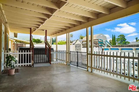 Exterior - 1043 Appleton Rd, Simi Valley, CA 93065 photo 4 of 14