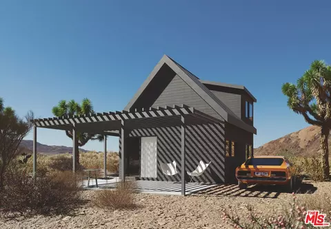 775 N Bonita Ave, Landers, CA 92285