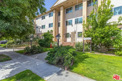 315 N Louise St #203, Glendale, CA 91206