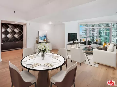 13650 Marina Pointe Dr #905, Marina Del Rey, CA 90292