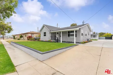 16218 S Saint Andrews Pl, Gardena, CA 90247