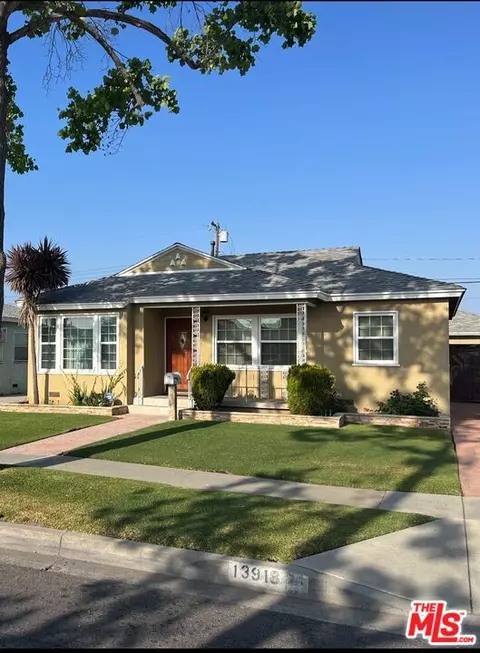 13918 S Kalsman Ave, Compton, CA 90222 photo 1