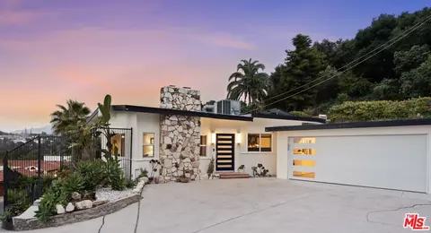 3967 Fredonia Dr, Los Angeles, CA 90068