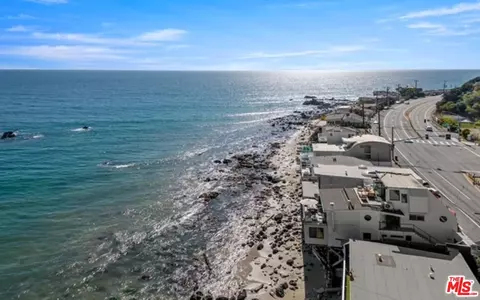19846 Pacific Coast Hwy, Malibu, CA 90265