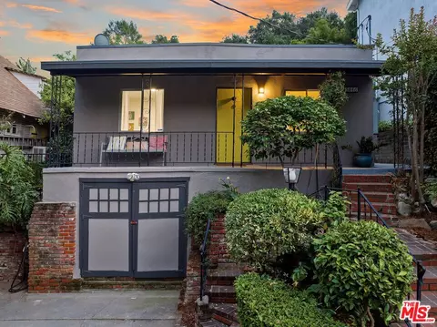 5846 Burwood Ave, Los Angeles, CA 90042