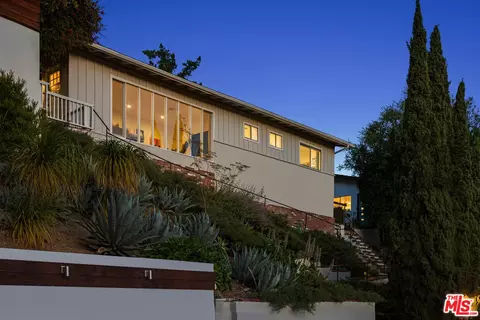 1600 Marion Dr, Glendale, CA 91205