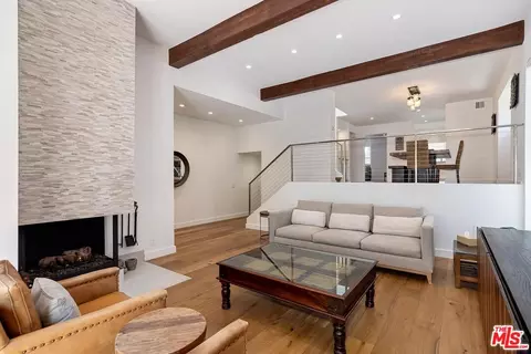 1842 Palisades Dr, Pacific Palisades, CA 90272