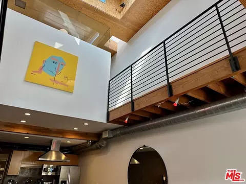 1128 5th Ave, Venice, CA 90291 photo 11
