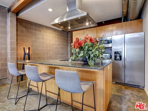 1128 5th Ave, Venice, CA 90291 photo 8