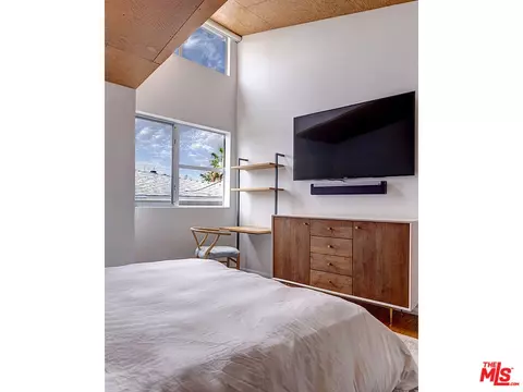 1128 5th Ave, Venice, CA 90291 photo 15