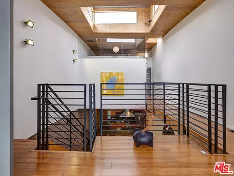 1128 5th Ave, Venice, CA 90291 photo 18